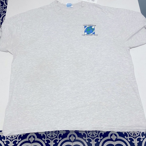 VINTAGE XL Tshirt Tee Shirt ARMY EARTH DAY 2002 - Picture 3 of 3